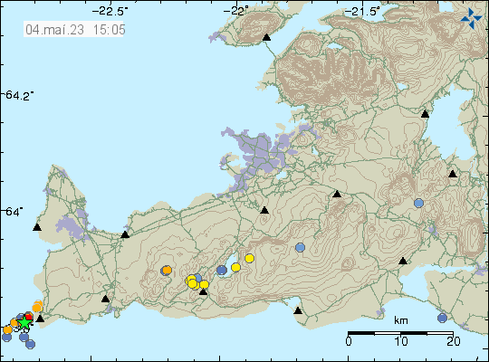 Jarðskjálftahrinan er í neðri vestari hluta kortsins frá Veðurstofu Íslands. Þar er einnig græn stjarna ásamt þeim punktum sem sýna minni jarðskjálfta. Það eru einnig nokkrir punktar í öðrum eldstöðvum sem sýnir minni jarðskjálfta.