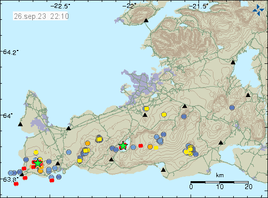 Gulir punktar við Geitarfell í Brennisteinsfjöllum, sem er við suðurhluta Breinnsteinsfjalla. Það er einnig mikil önnur jarðskjálftavirkni á Reykjanesskaganum núna. Grænar stjörnur við Svartsengi og síðan Kleifarvatn.